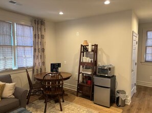 Interior - Home Away From Home in Falls Church (Falls Church)