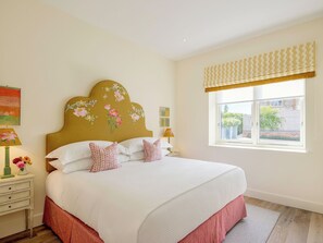 1 bedroom, free WiFi, bed sheets - 1 bedroom accommodation in Docking (Docking)