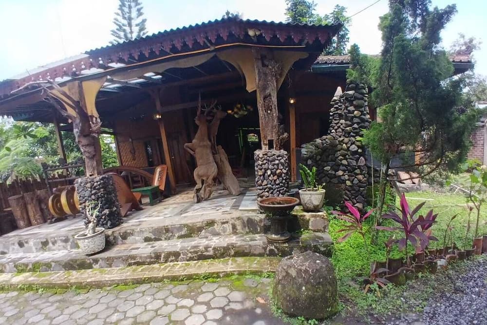 Aurora Living Merapi Jogja