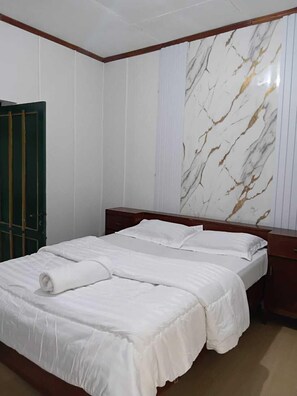 Habitació superior, 1 llit de matrimoni | Roba de llit