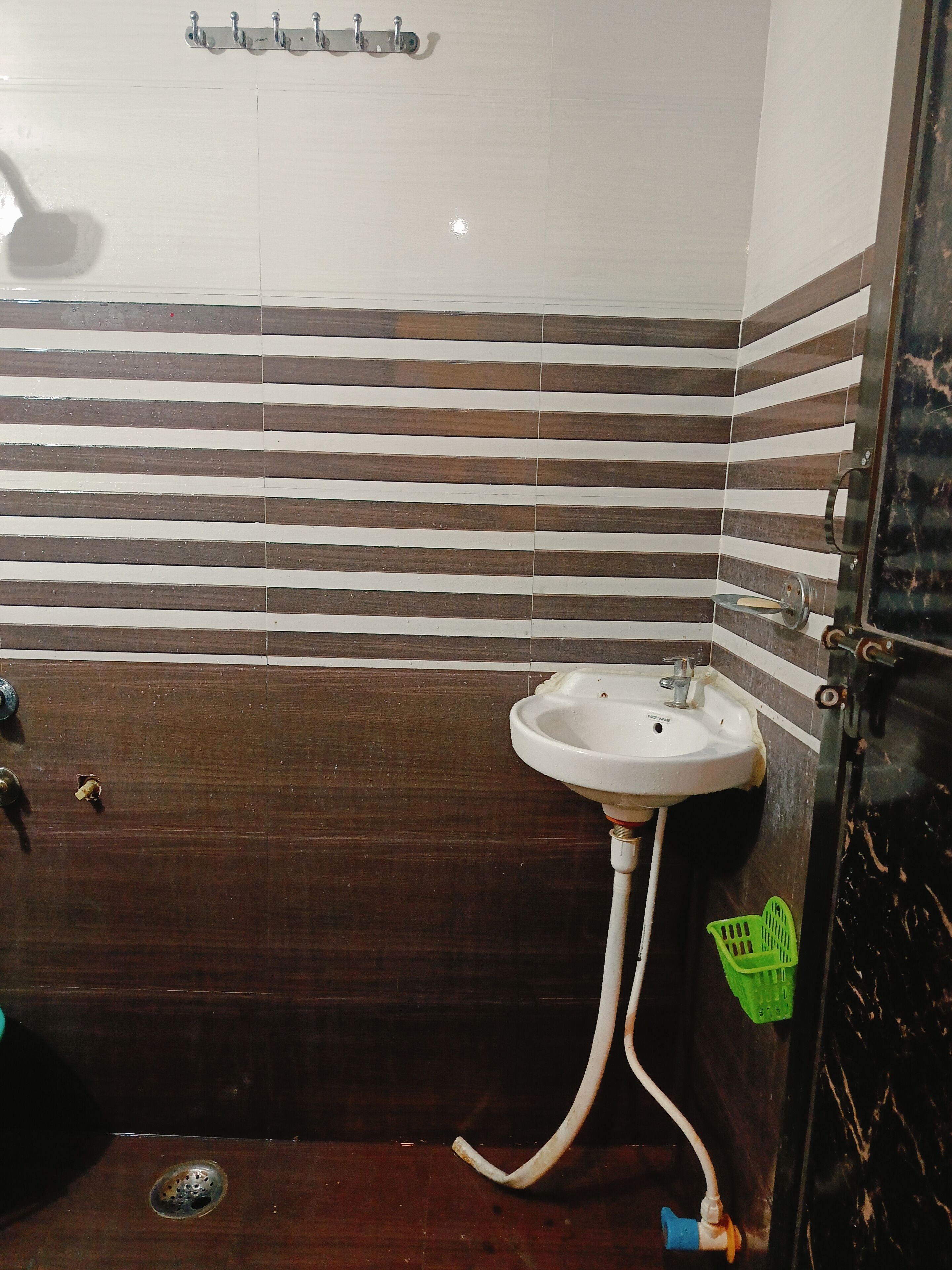 Ducha, toallas, jabón