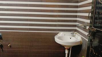 Dutxa, tovalloles i sabó