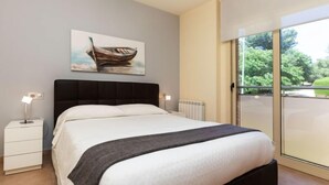 House, 5 Bedrooms, Terrace | 5 bedrooms - Global Mas Arbos - By Global Rental Holidays 13684 (Lloret de Mar)