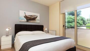 House, 5 Bedrooms, Terrace | 5 bedrooms