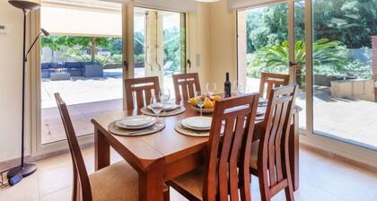 Global Mas Arbos - By Global Rental Holidays 13684