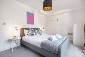 2 Schlafzimmer, Bügeleisen/Bügelbrett, WLAN, Bettwäsche