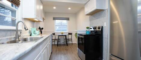 Microwave, oven, stovetop, dishwasher