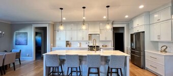 Modern Bungalow 3 beds 3 baths