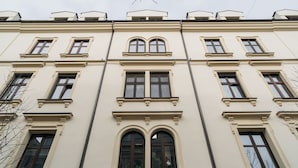 Front of property - Native Apartments Krupnicza 7 (Kraków)