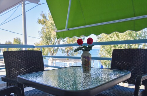 ORIZONTAS  mesonette Villa with Sea View