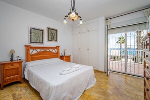 4 makuuhuonetta, Wi-Fi, vuodevaatteet