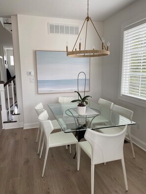 Dining - Oceanside house, luxury new build located in the heart of Beach Haven (Beach Haven)
