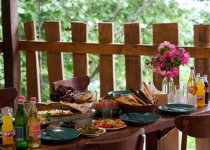 Restaurant - Kanach tun (Yenokavan)