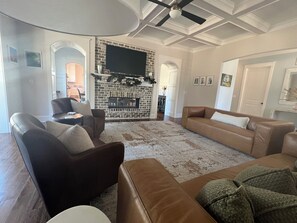 TV
