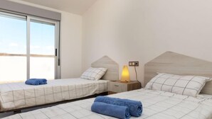 Hus - 3 sovrum - terrass