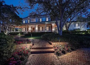 Exterior - Naples Beach Port Royal Luxe Coastal Mansion & Guesthouse with Pool & Hot Tub (Naples)