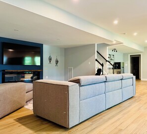 Smart-tv en een open haard