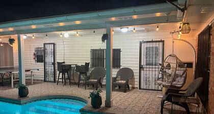 Level up lounge home. Great family retreat!