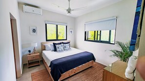 4 chambres, coffre-fort, fer et planche à repasser