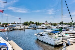 Marina/club náutico