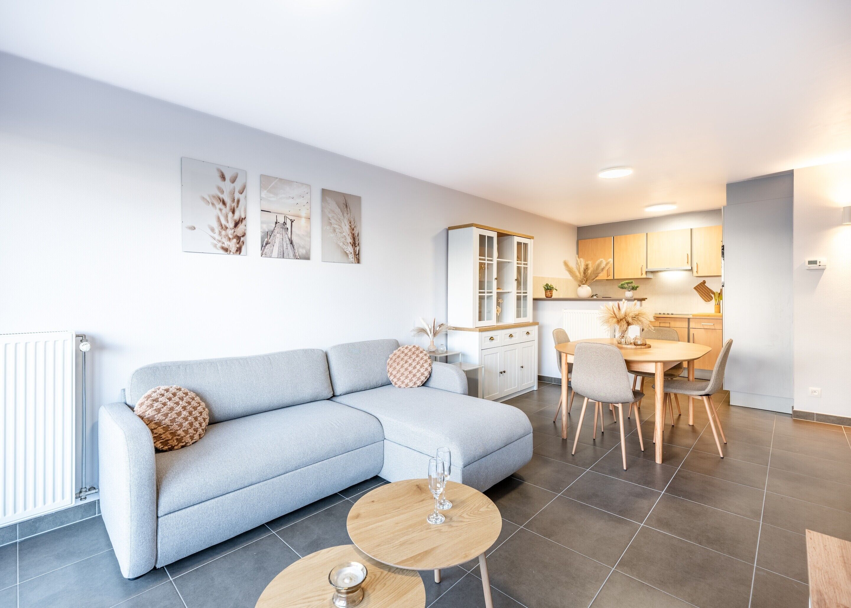 Apartment | Living area