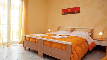 Quarto triplo | 3 quartos, Wi-Fi de cortesia