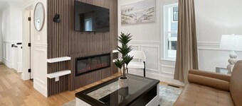 Modern Condo Walk-Out Basement Near Train