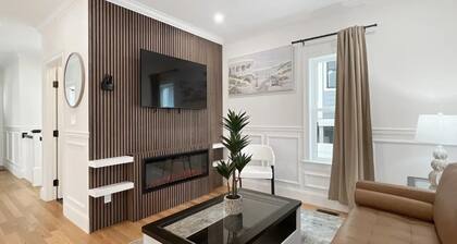 Modern Condo Walk-Out Basement Near Train