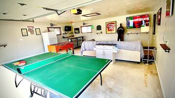 Spielezimmer