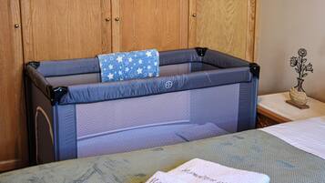 1 bedroom, in-room safe, desk, iron/ironing board