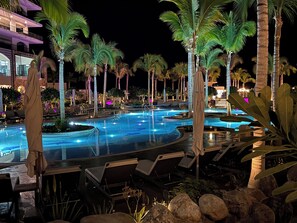 Outdoor pool, a heated pool