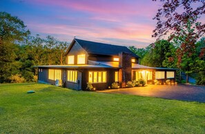 Exterior - Great Lodge at Carter Bridge Estate (East Durham)