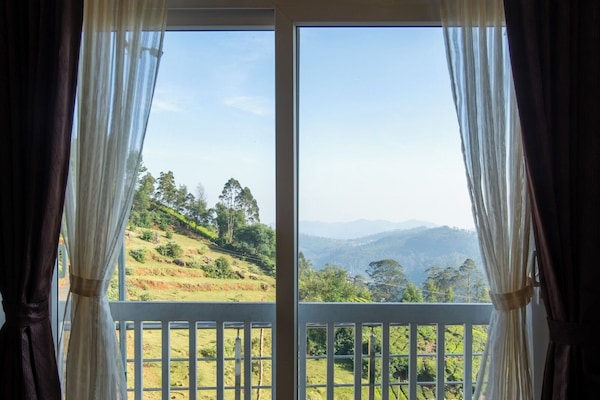 Standard Room, Balcony, Mountain View | Balcony
