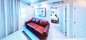 تلفزيون ذكي، ألعاب فيديو، مشغل دي في دي