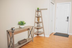 Interior - Penthouse- Rehoboth Beach -3 Bedroom with private deck (Rehoboth Beach)