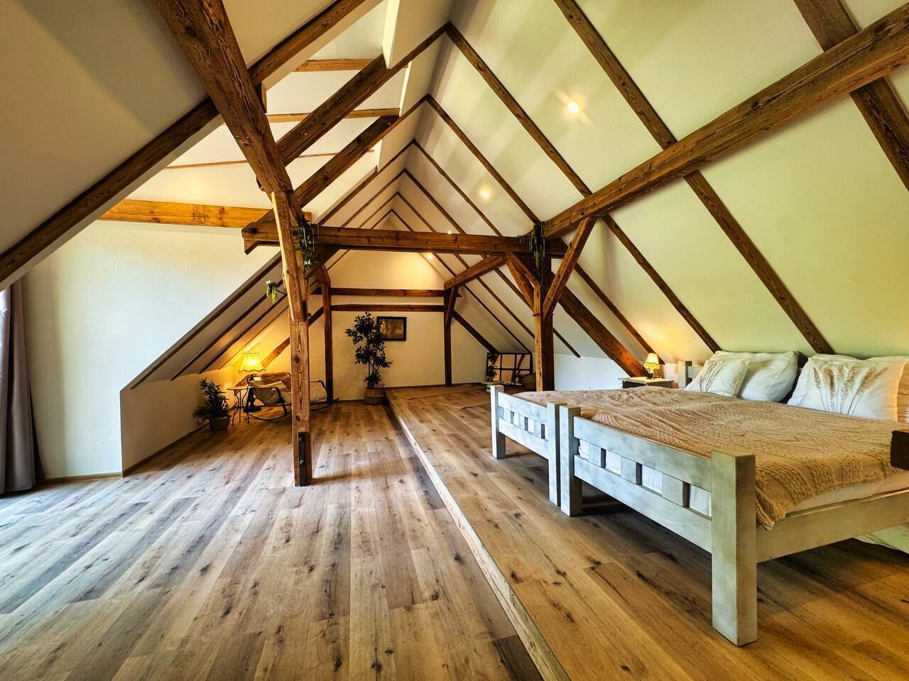 Superior Cottage, Hill View | Premium bedding, down comforters, free minibar items