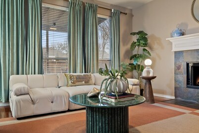 Spacious 4-bedroom house with WiFi, AC in enjoyable Frisco
