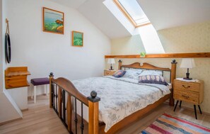 2 dormitoris, planxa i posts de planxar, wifi gratuïta i roba de llit