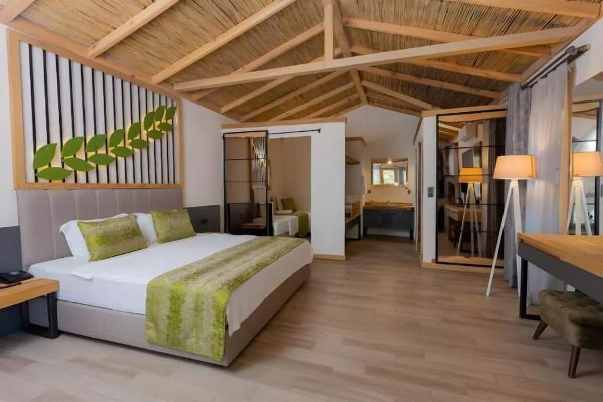 1 habitación, ropa de cama de alta calidad y minibar