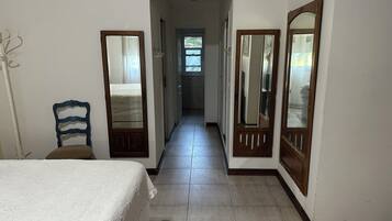 4 makuuhuonetta, Wi-Fi, vuodevaatteet