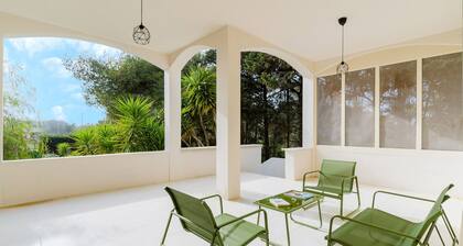 Villa 'Camilla A Otranto' avec piscine privée, jardin privé et climatisation