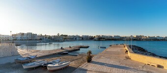 Villa 'Camilla A Otranto' with Private Pool, Private Garden and Air Conditioning