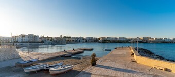 Villa 'Camilla A Otranto' with Private Pool, Private Garden and Air Conditioning