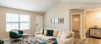 Cozy Belleville Stay Near St Louis, Hospitals & Scott AFB — Sleeps 4