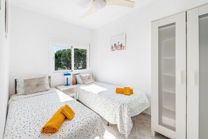 2 bedrooms, iron/ironing board, free WiFi, bed sheets - Esmeralda Sea View La Cala de Mijas (La Cala de Mijas)