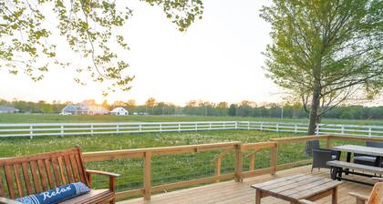 Spacious 5-bedroom farmhouse with country views in charming Prairie Grove