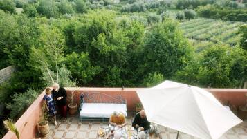 Rooftop terrace