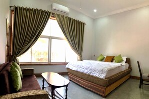 Deluxe Double Room, 1 Bedroom, Garden View | Free WiFi - Battambang Nature House (Battambang)