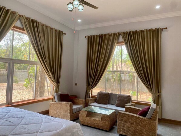 Deluxe tweepersoonskamer, 1 slaapkamer, uitzicht op tuin | Gratis wifi