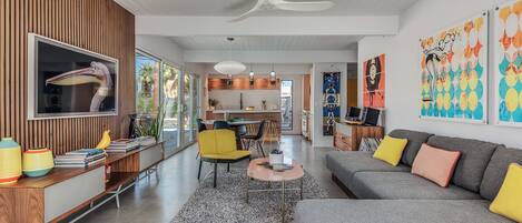 House, 3 Bedrooms, Private Pool, Mountain View | Living room